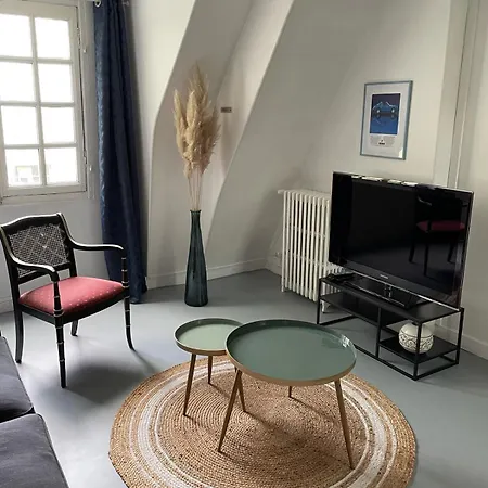 Apartment T2 - Particulier Xvii - Centre *
